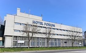 Hotel Forum