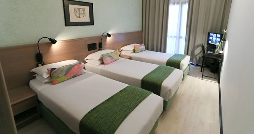 Hotel Forum SantʼIlario dʼEnza Esterno foto